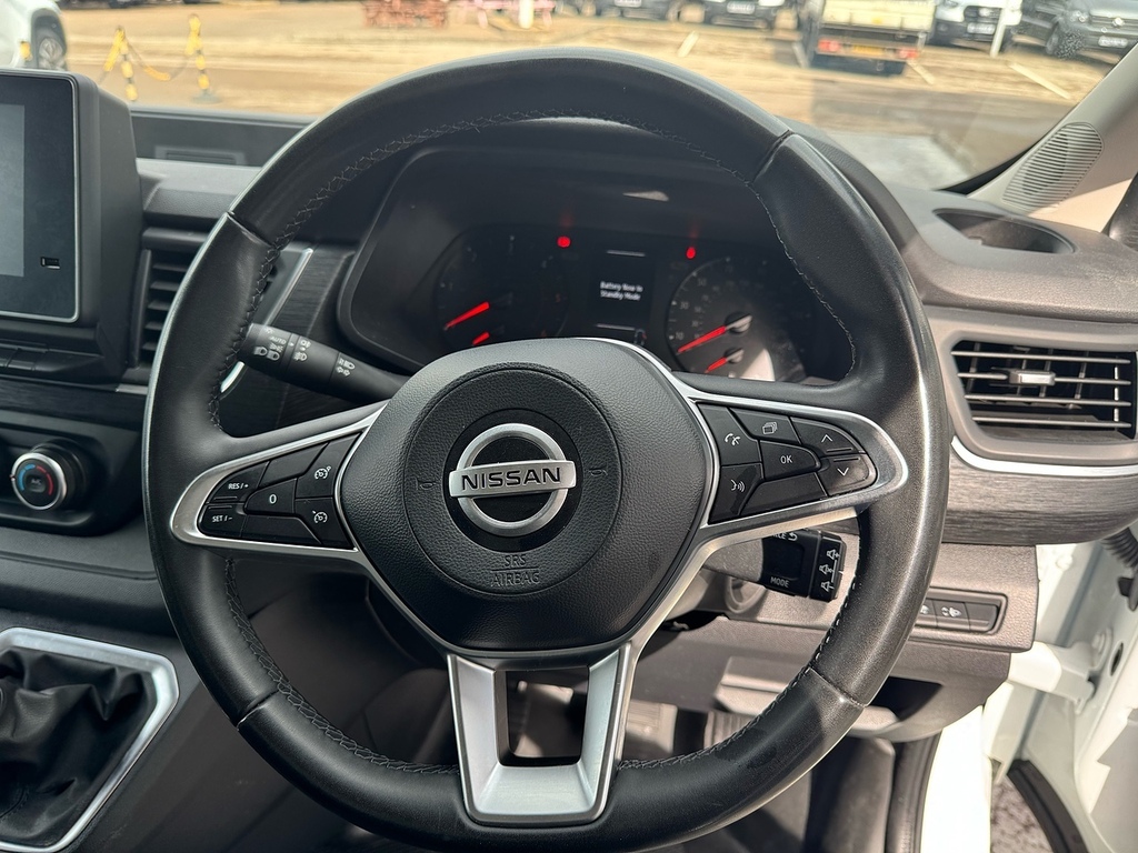Nissan Primastar 2.0 Dci 150Ps H1 Tekna Van Black #24