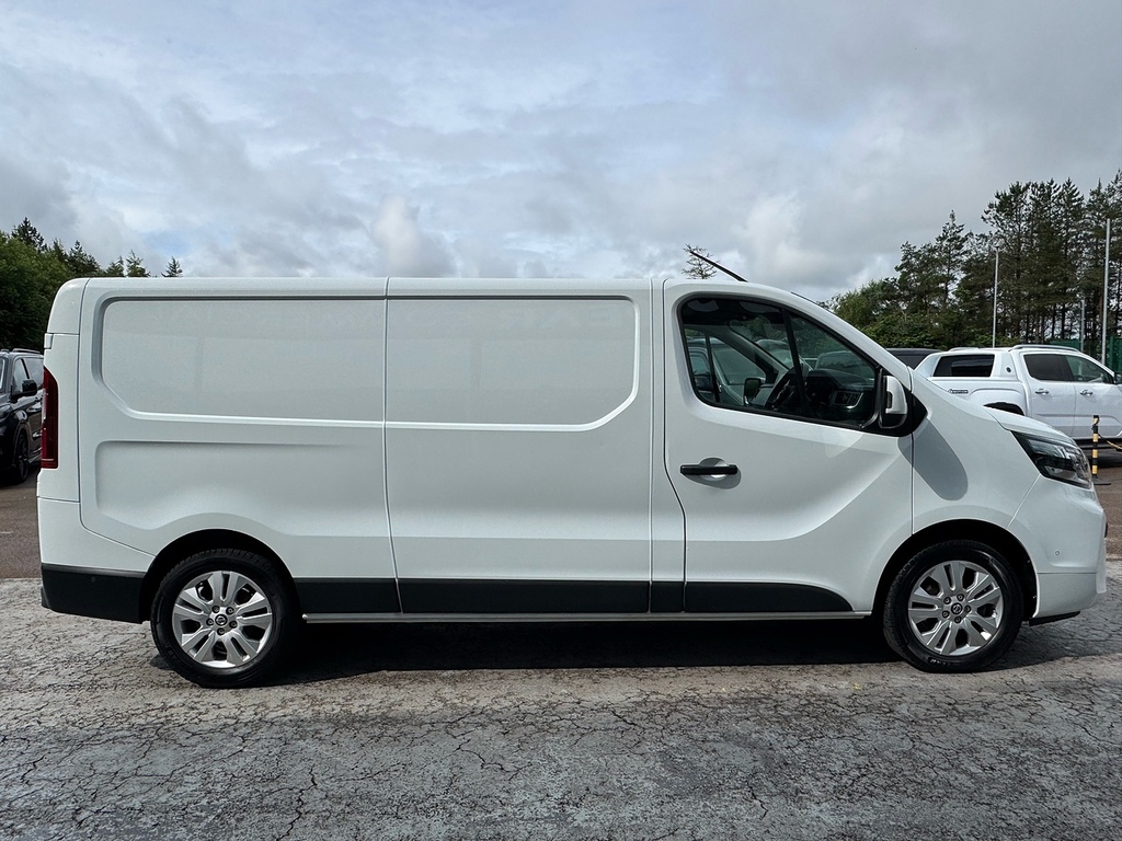 Nissan Primastar 2.0 Dci 150Ps H1 Tekna Van Black #12