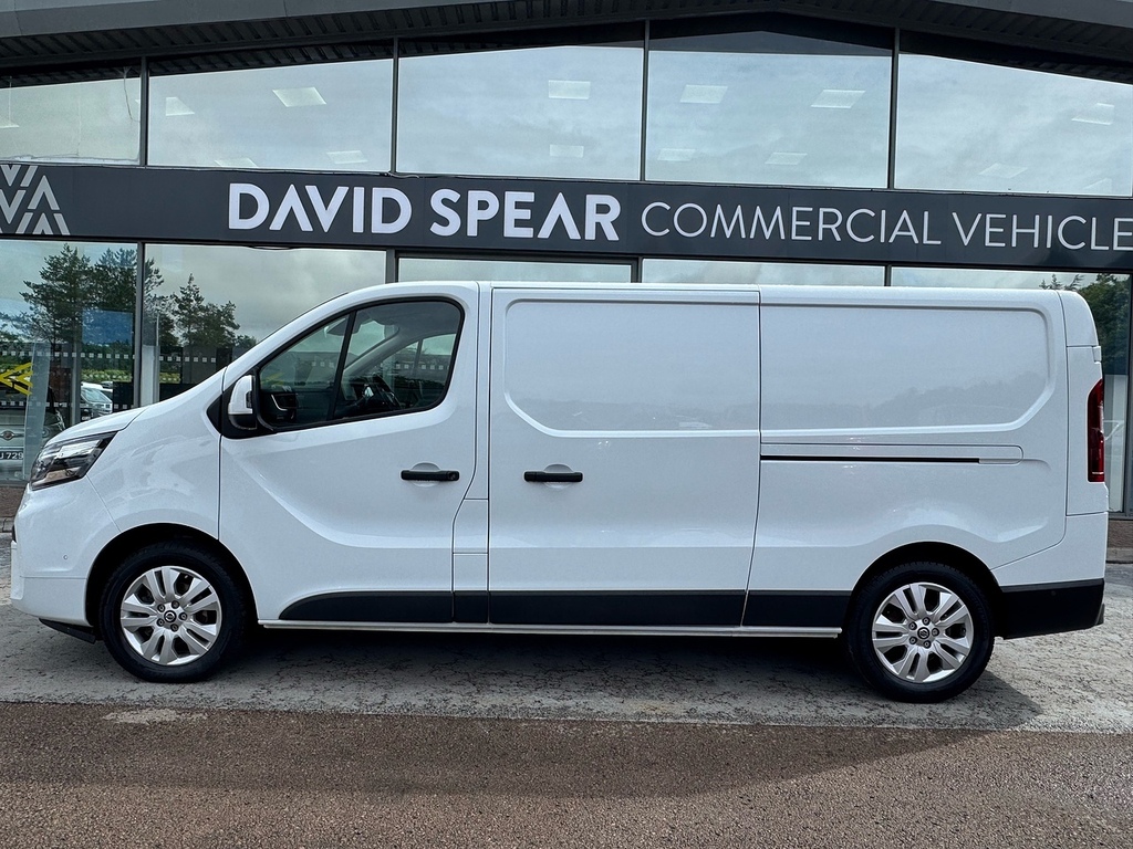 Nissan Primastar 2.0 Dci 150Ps H1 Tekna Van Black #14