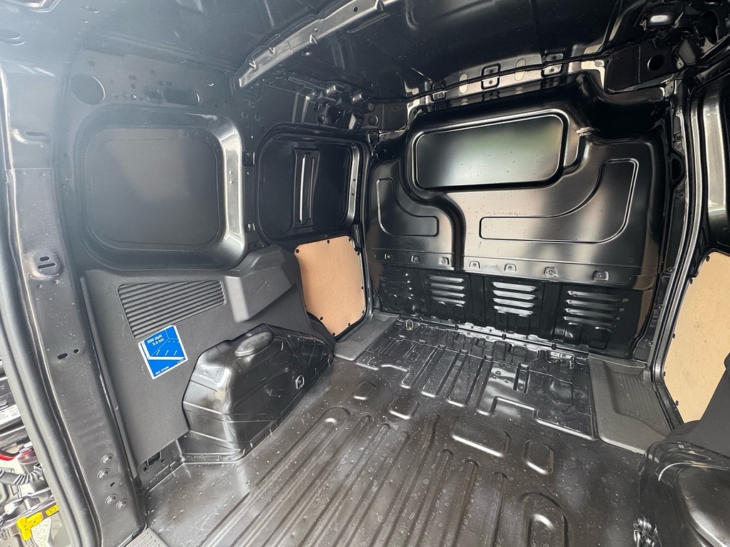 Ford Transit Courier 1.5 Tdci 100Ps Limited Van 6 Speed Black #18