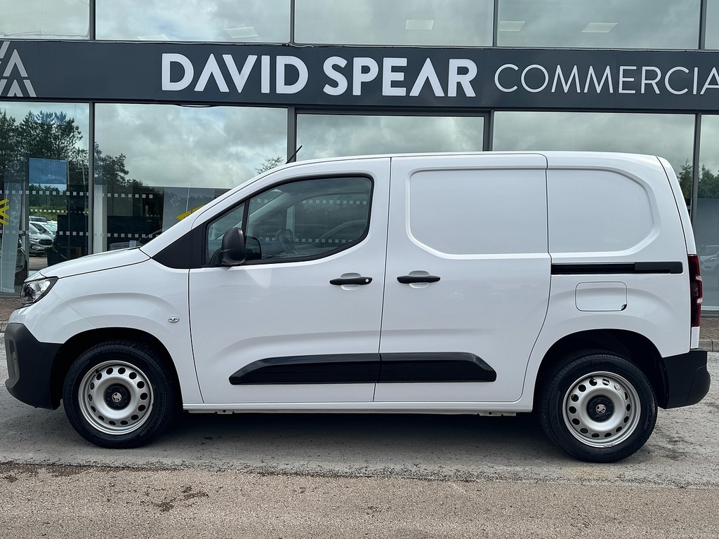 Vauxhall Combo 1.5 Turbo D 100Ps Prime H1 Van White #16