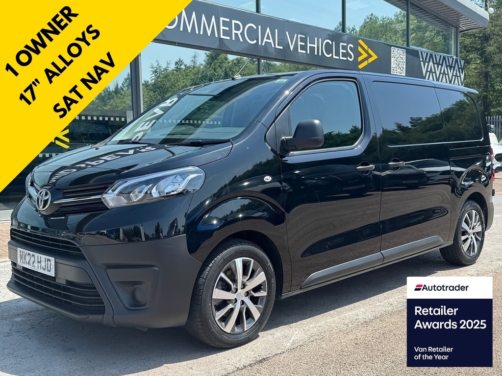 Toyota PROACE D Icon Mwb 120Ps With Air Con, Reverse Sensors S Black