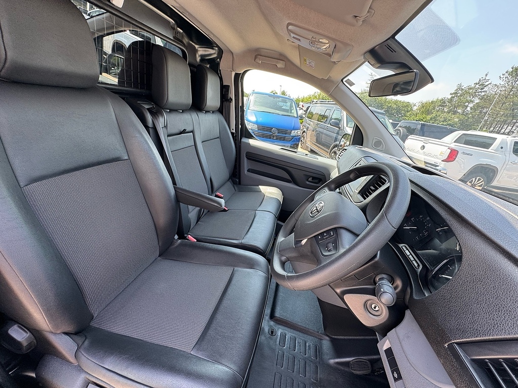 Toyota PROACE L2 Icon Lwb Ac Eu6 White #26