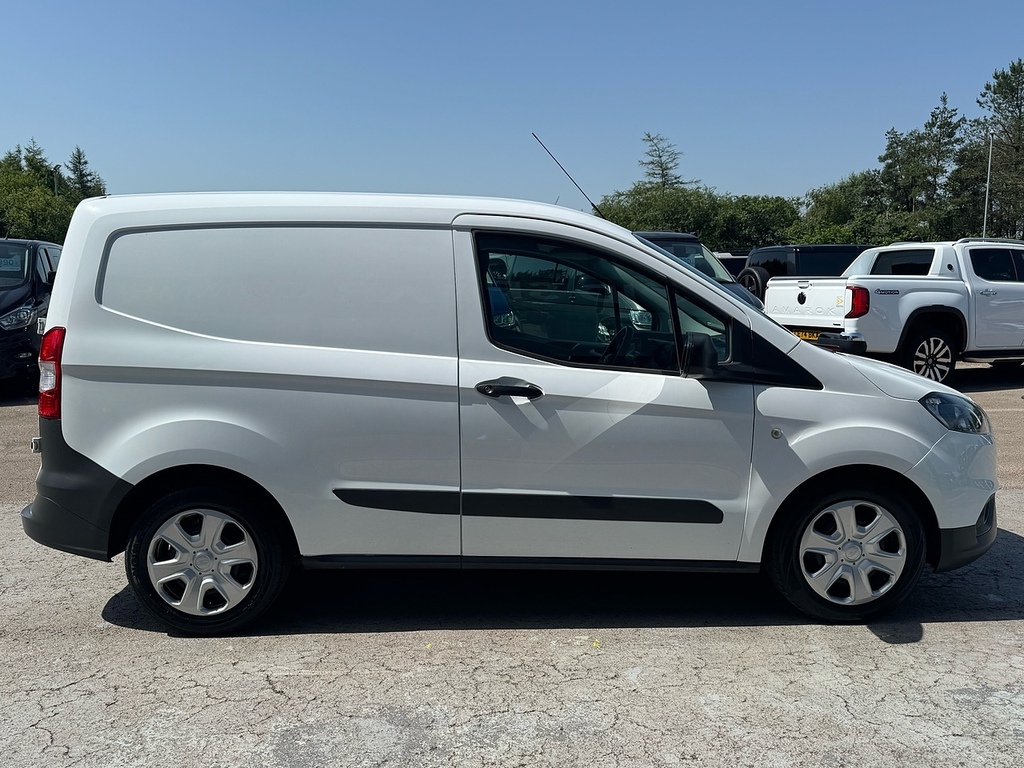 Ford Transit Courier Courier 1.5 Tdci 100Ps Sport Van 6 Speed Black #10