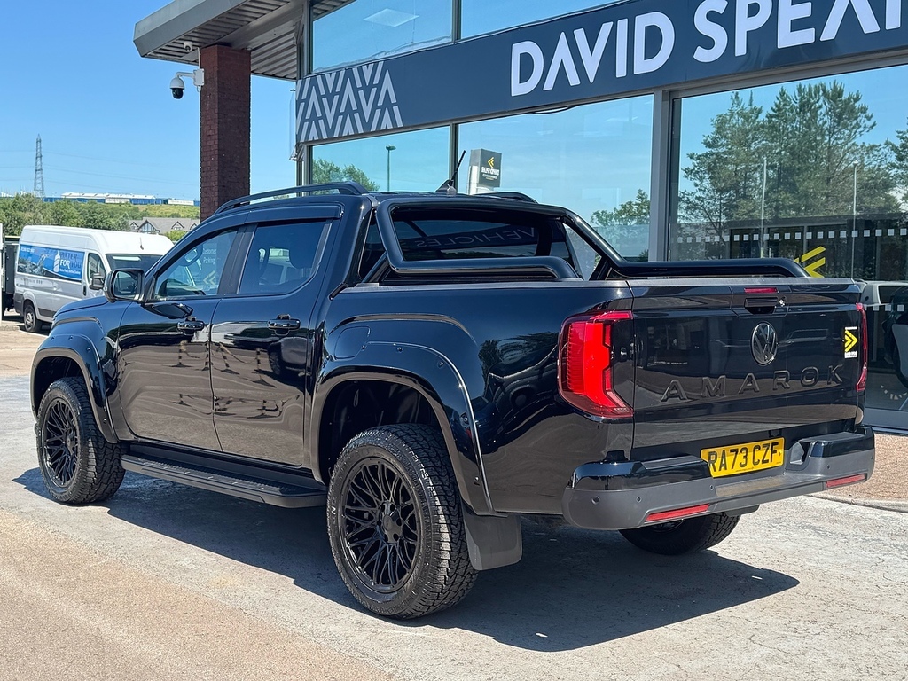 Volkswagen Amarok Tdi Style 205Ps 4Motion With Dscv Exclusive Upgrad Black #4