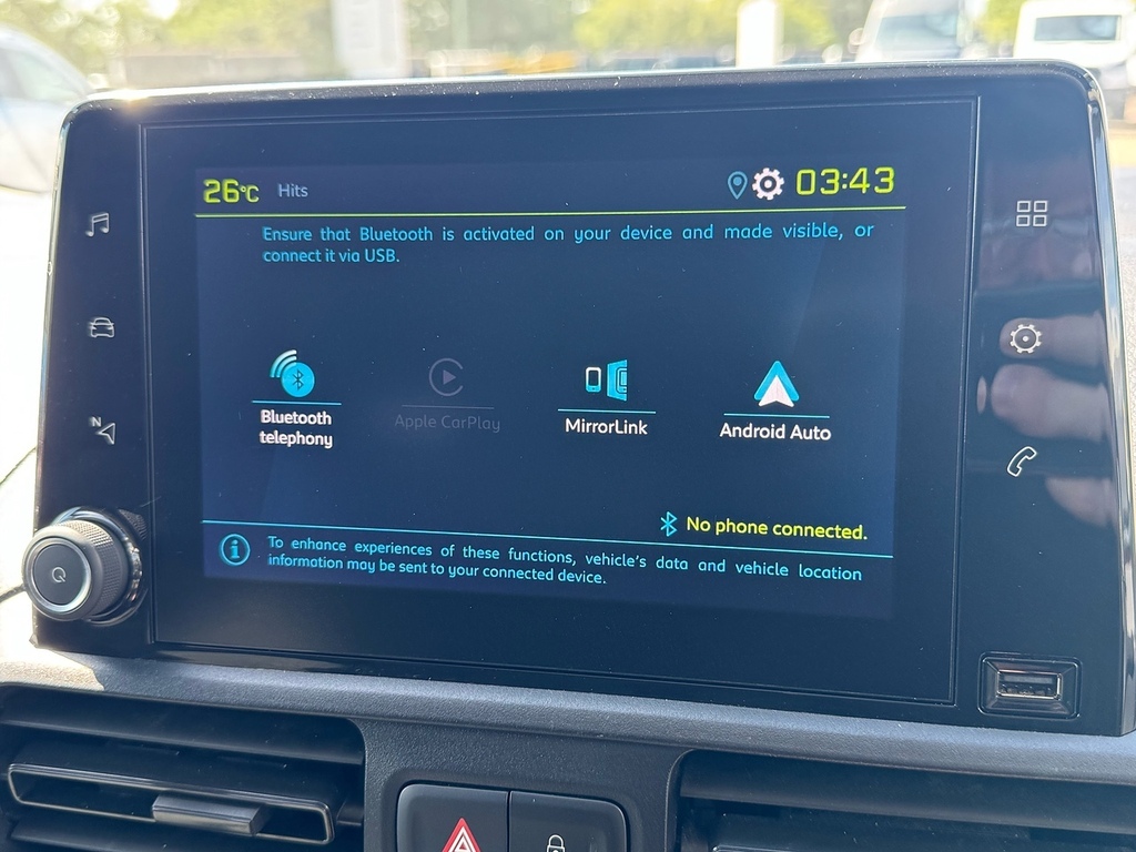 Peugeot E-Partner 50Kwh Professional Premium 750 White #12