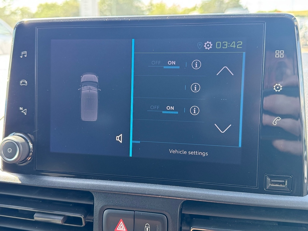 Peugeot E-Partner 50Kwh Professional Premium 750 White #20