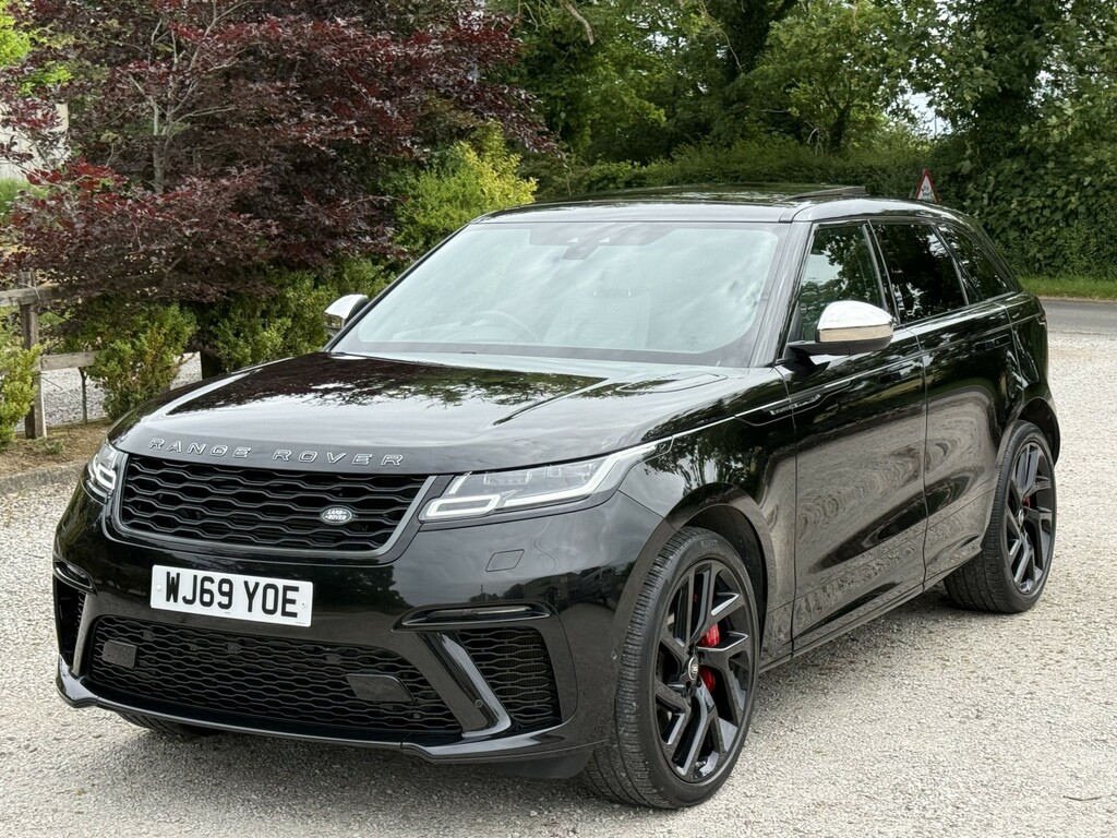 Land Rover Range Rover Velar 5.0 P550 Dynamic Edition Black #4