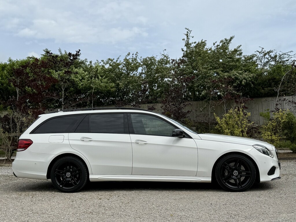 Mercedes-Benz E Class 3.0 E350 V6 Bluetec Amg Night Edition White #2