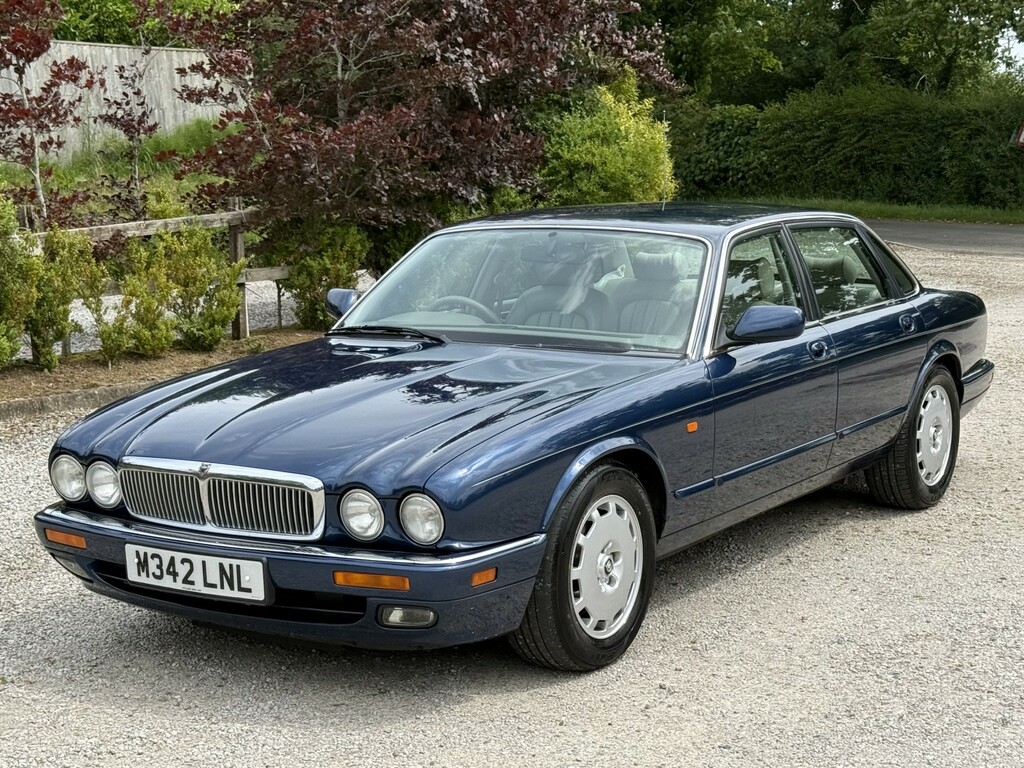 Jaguar XJ 3.2 Executive Blue #4