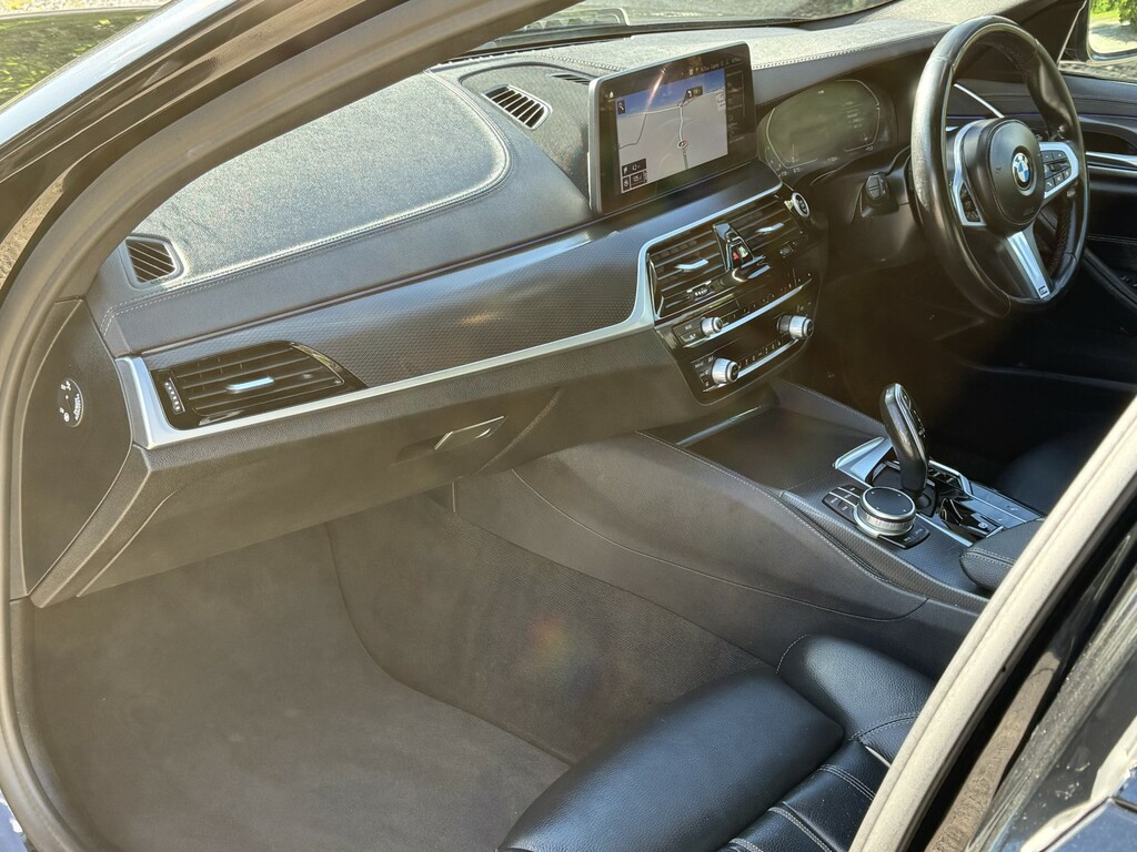 BMW 5 Series Black #11