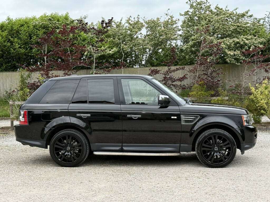 Land Rover Range Rover Sport 3.0 Td V6 Hse Black #2