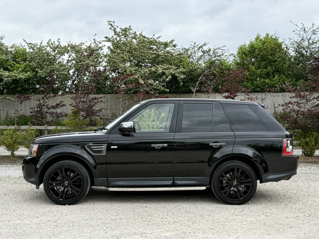 Land Rover Range Rover Sport 3.0 Td V6 Hse Black #5