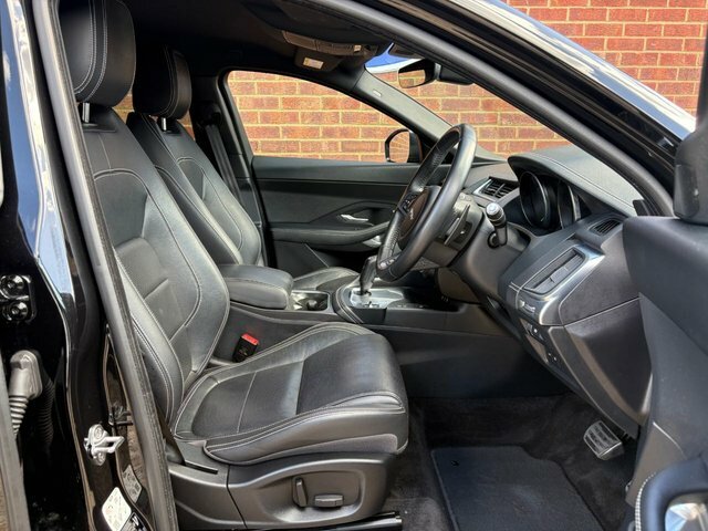 Jaguar E-Pace 2.0 P200 R-dynamic S Black #3