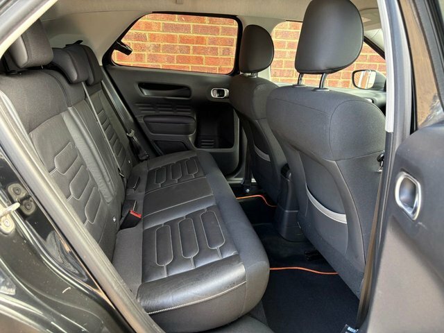 Citroen C4 Cactus 1.2 Puretech Feel 80 Bhp Red #66