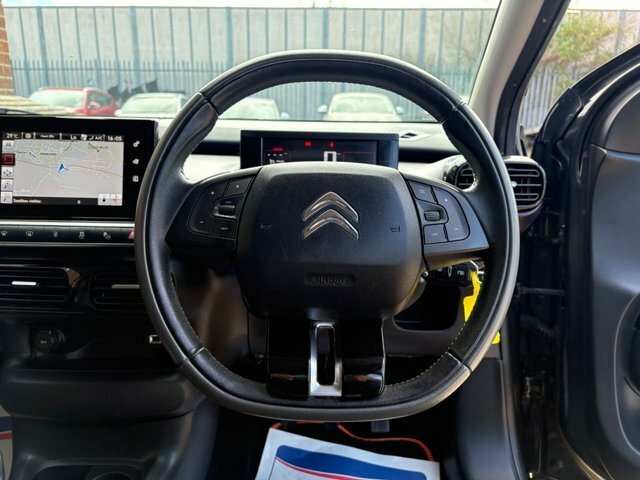Citroen C4 Cactus 1.2 Puretech Feel 80 Bhp Red #13
