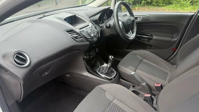Ford Fiesta 1L Zetec White #5