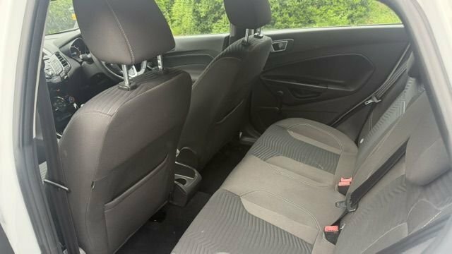 Ford Fiesta 1L Zetec White #6