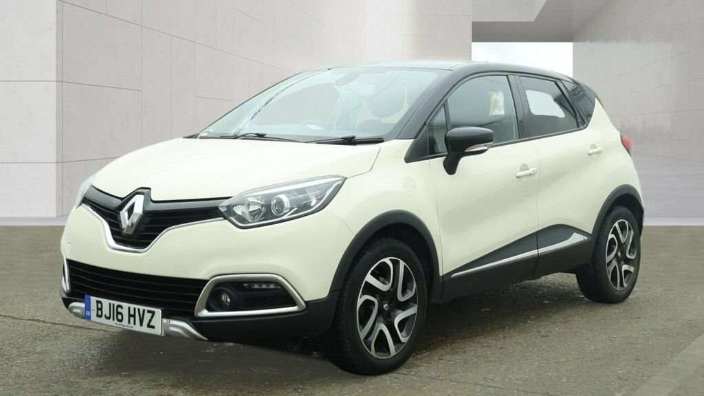 Renault Captur 1.5L Signature Nav White #2