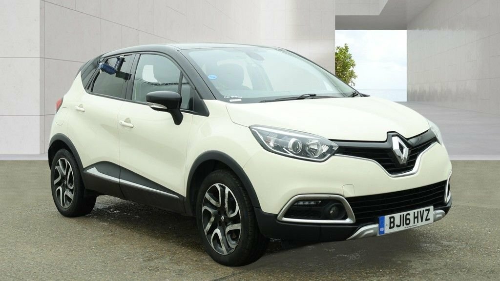 Renault Captur 1.5L Signature Nav White