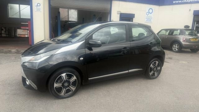 Toyota Aygo 1L X-clusiv YR65XHG Black #3