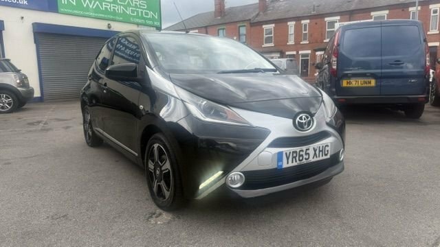 Toyota Aygo 1L X-clusiv Black