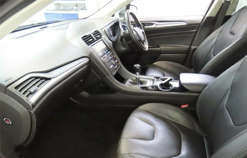Ford Mondeo 2.0 Tdci Titanium Black #2