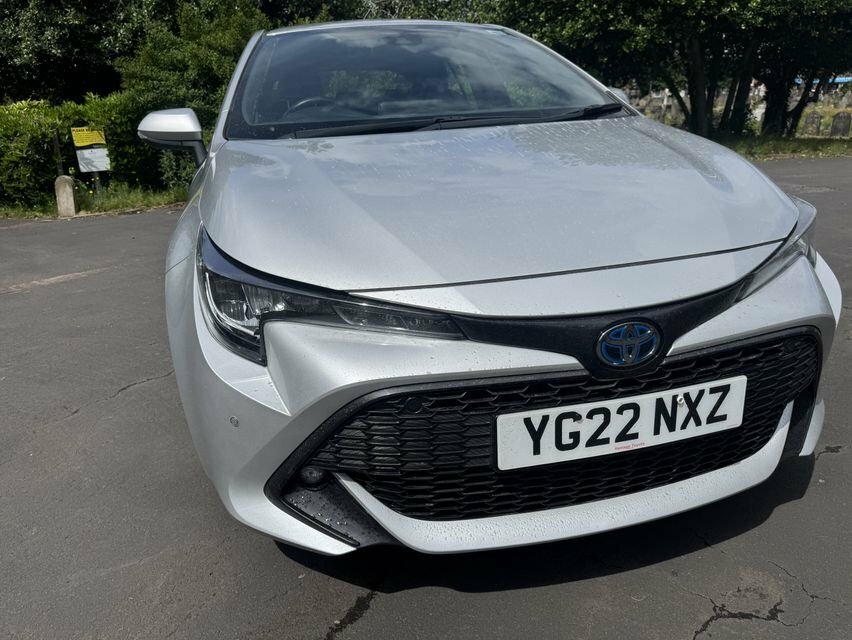 Toyota Corolla 1.8L Icon Tech Silver #2