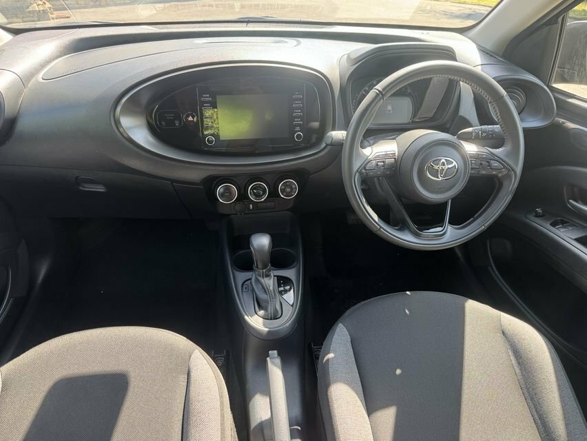 Toyota Aygo X 1L Pure LS72SXN Black #6