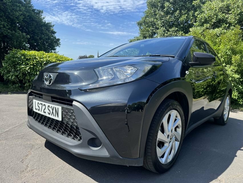 Toyota Aygo X 1L Pure LS72SXN Black #2