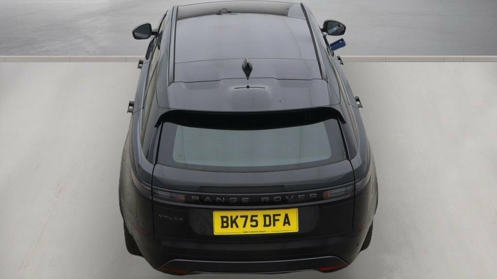 Land Rover Range Rover Velar 2L Dynamic Se Black #6
