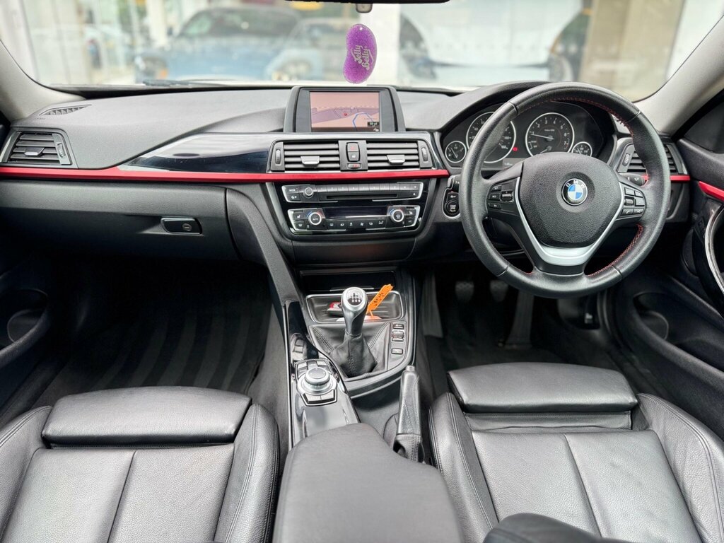 BMW 4 Series 420D M Sport Red #15