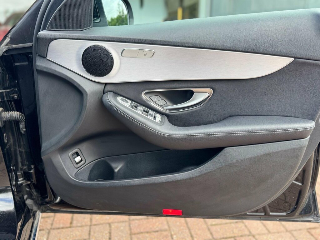 Mercedes-Benz C Class Black #31