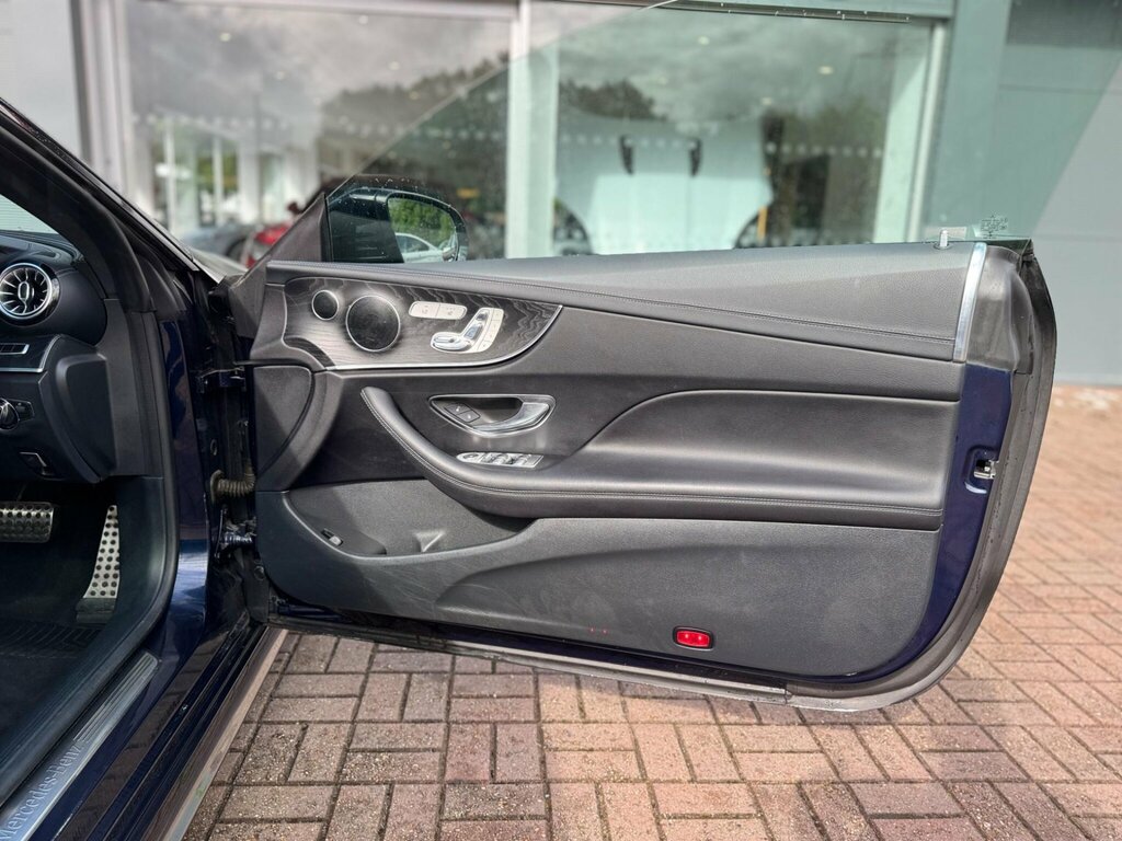 Mercedes-Benz E Class E 220 D 4Matic Amg Line Premium Blue #30