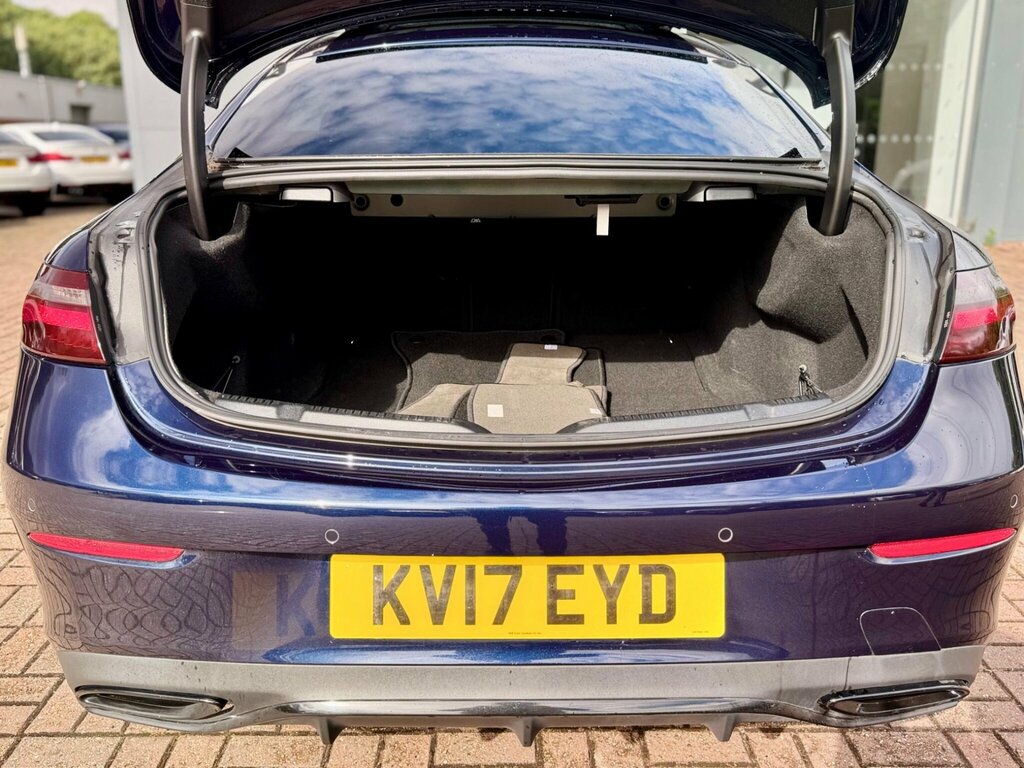 Mercedes-Benz E Class E 220 D 4Matic Amg Line Premium Blue #35