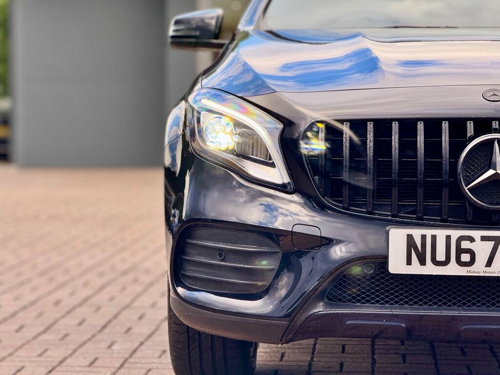 Mercedes-Benz GLA Class 2.1 Gla220d Amg Line Premium Plus 7G-dct 4Matic Black #5