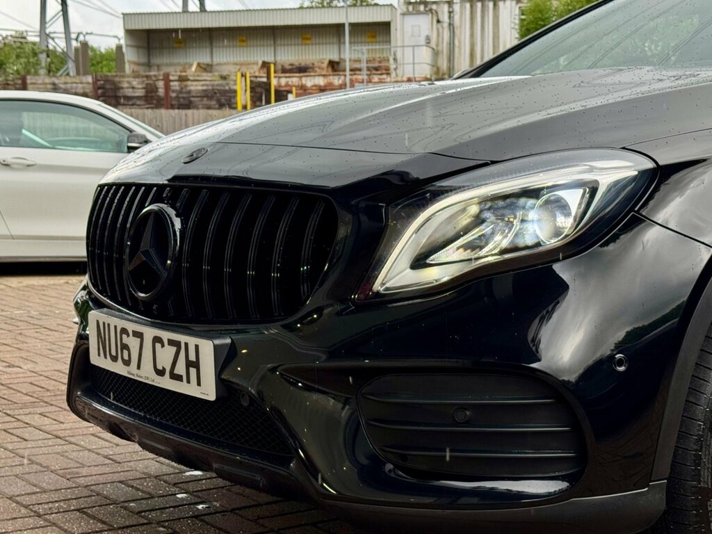 Mercedes-Benz GLA Class Gla 220 D Black #28