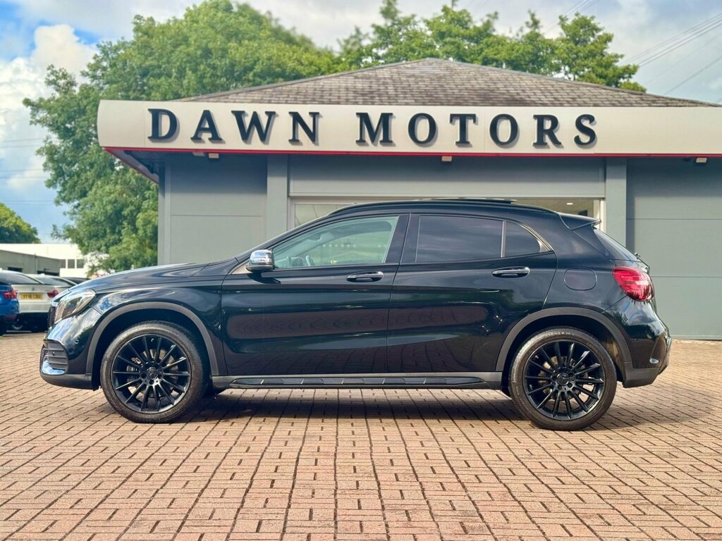 Mercedes-Benz GLA Class Gla 220 D Black #8