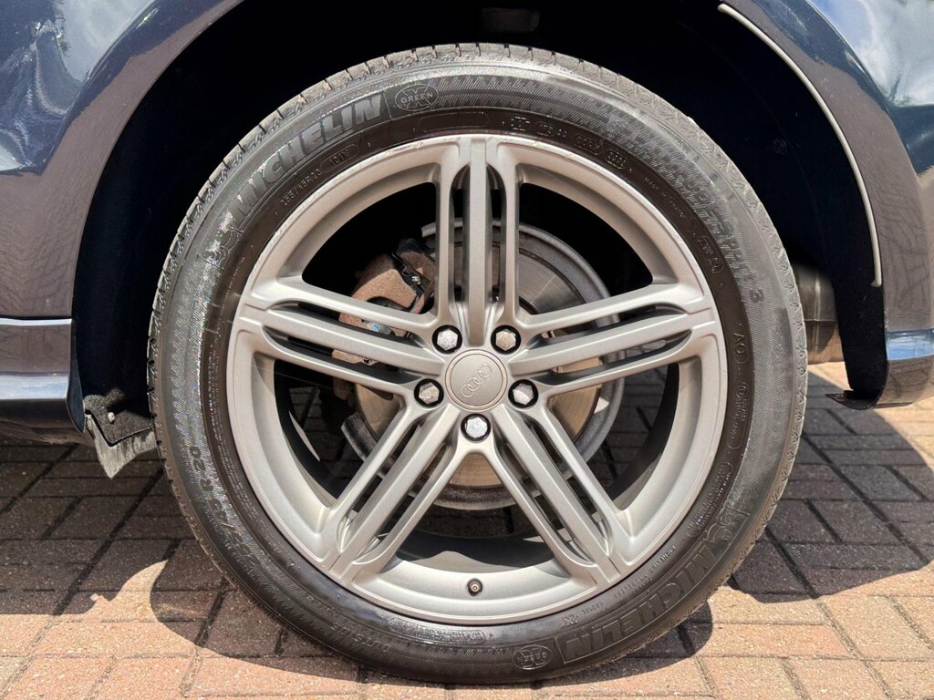 Audi Q5 Se Grey #38