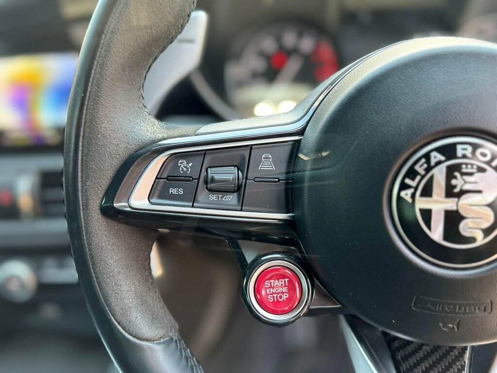 Alfa Romeo Giulia 2.0L Tb 280 Bhp Red #34