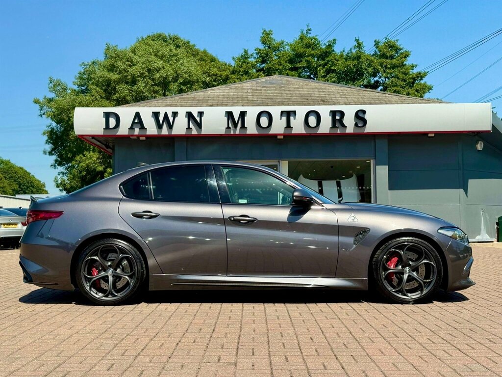 Alfa Romeo Giulia 2.9 V6 Bi-turbo Quadrifoglio Euro 6 Ss Grey #2
