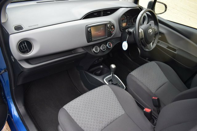 Toyota Yaris 1.33 Dual Vvt-i Icon Blue #2