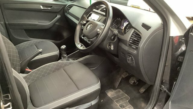 Skoda Fabia 1.0 Tsi Monte Carlo  #10