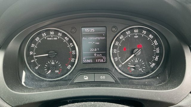 Skoda Rapid Spaceback 1.2 Tsi Se Sport Euro 5 Green #7