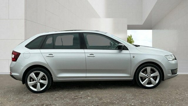 Skoda Rapid Spaceback 1.6 Tdi Se Sport Silver #3