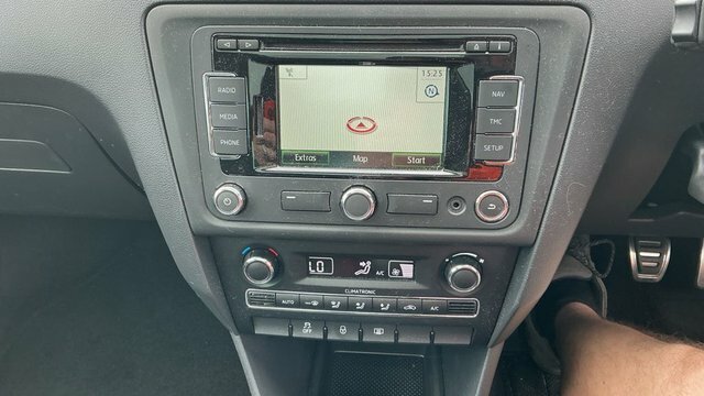 Skoda Rapid Spaceback 1.2 Tsi Se Sport Euro 5 Green #8