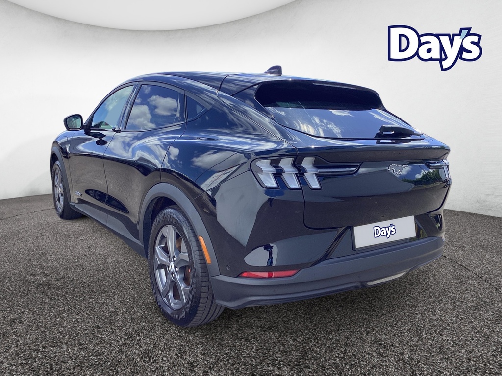Ford Mustang Mach-E Extended Range 91Kwh Suv 2 Black #4