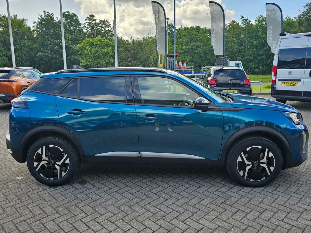 Peugeot 2008 Allure Black #8