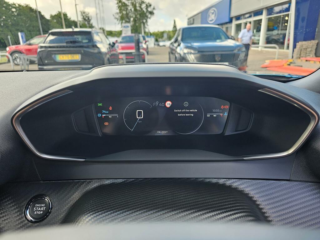 Peugeot 2008 Allure Black #15