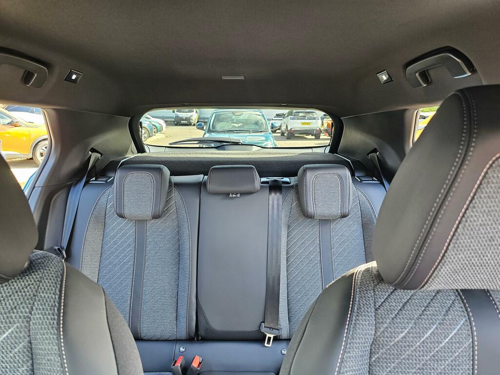 Peugeot 2008 Allure Black #28